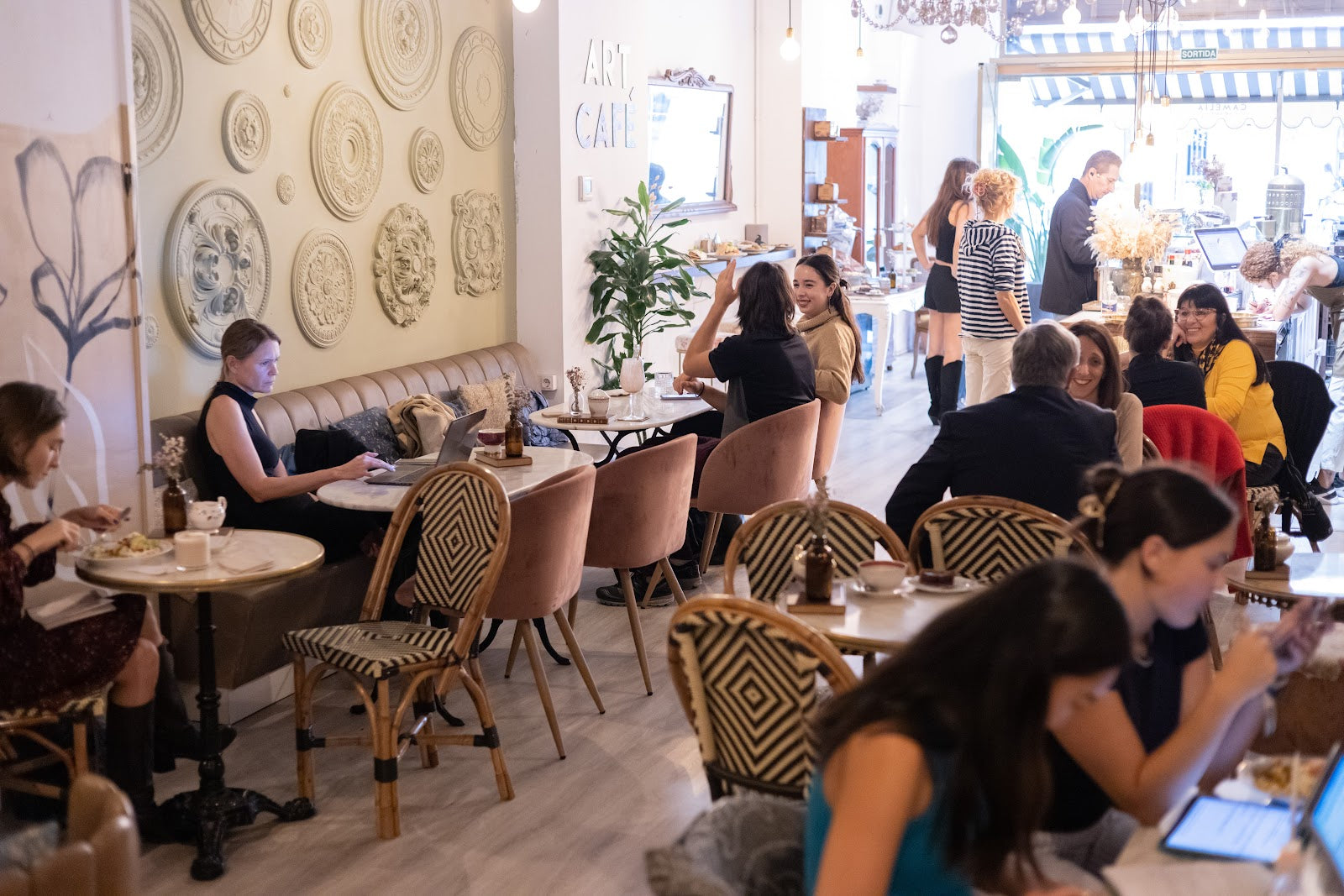 Camelia Art Café | Sagrada Família